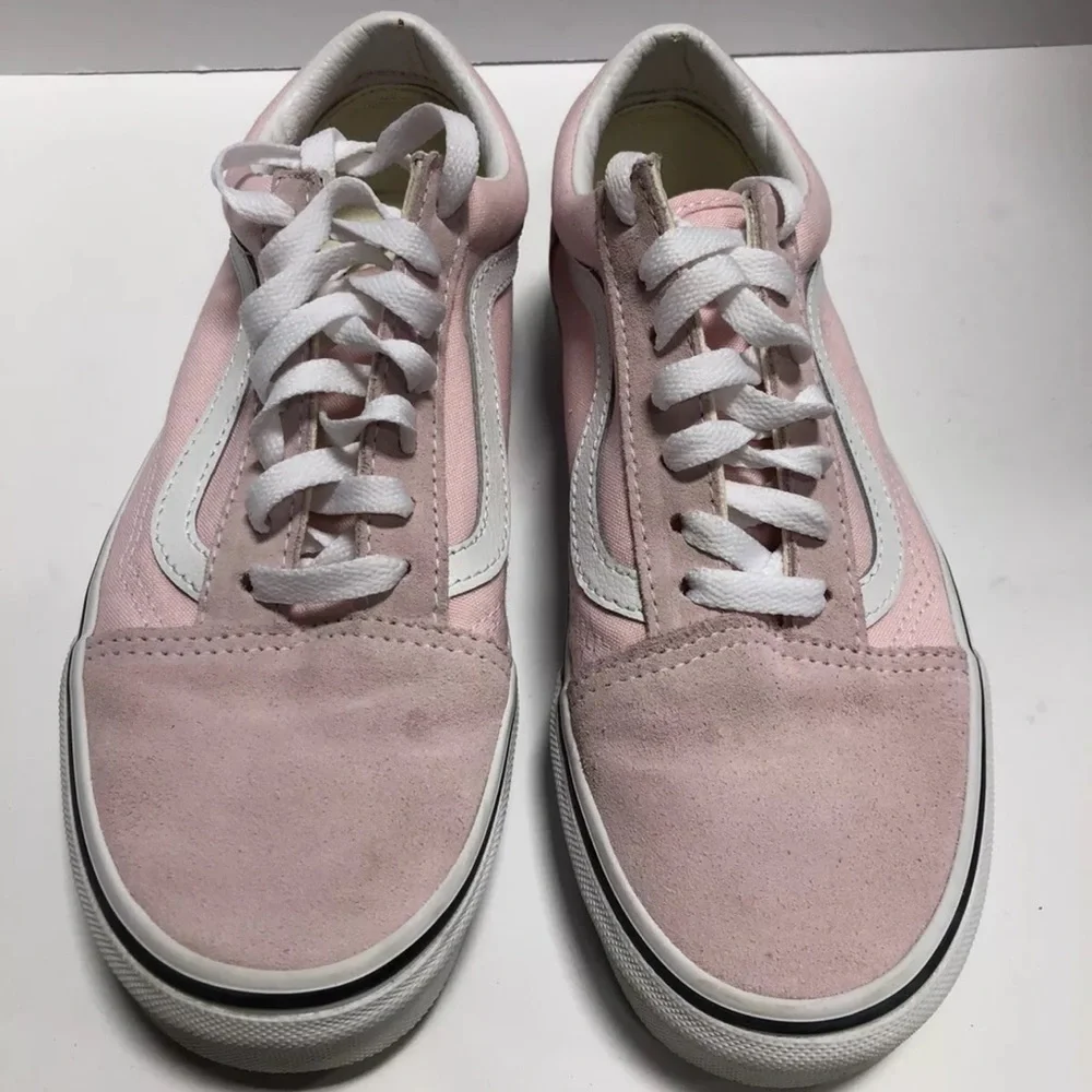 Vans Women’s Old Skool Sneakers Blush, Size 7.5 M